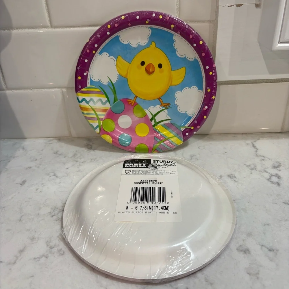 Yellow Chick Easter Paper Party Plates - Festive Spring Design